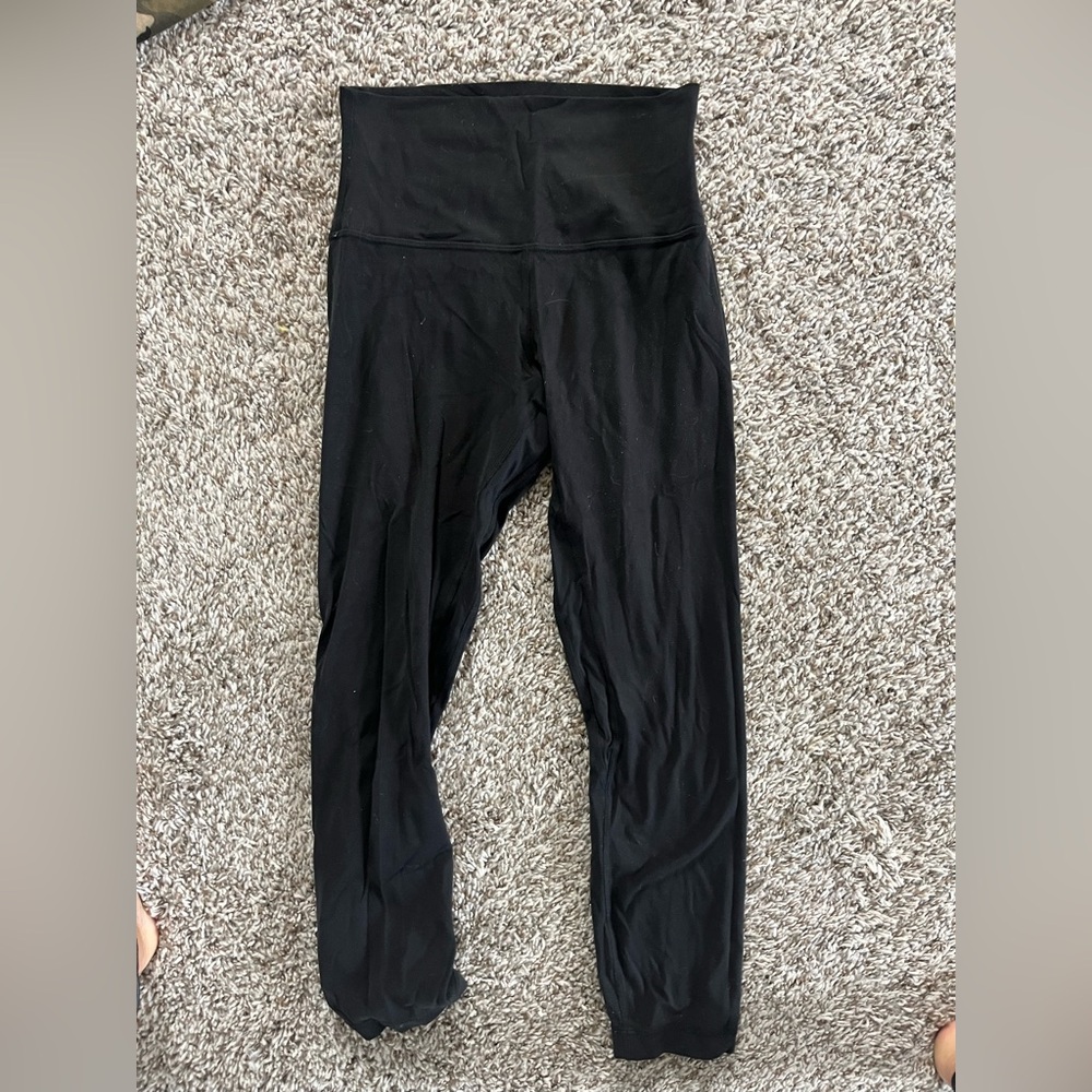 Lululemon | Cropped Black Align Leggings | Size 4
